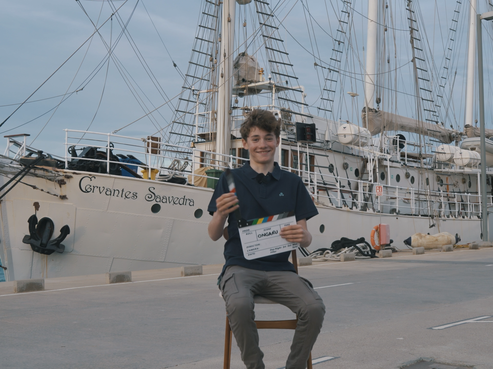 Goleta Cervantes navegando